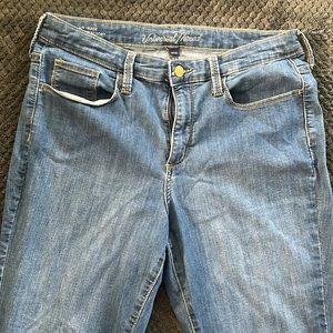 Universal threads, skinny jeans, size 12/31
